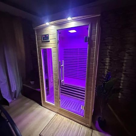 E Servagnat T3 Luxe Avec Sauna Jacuzzi Et Hammam 에페르네이 외부 사진