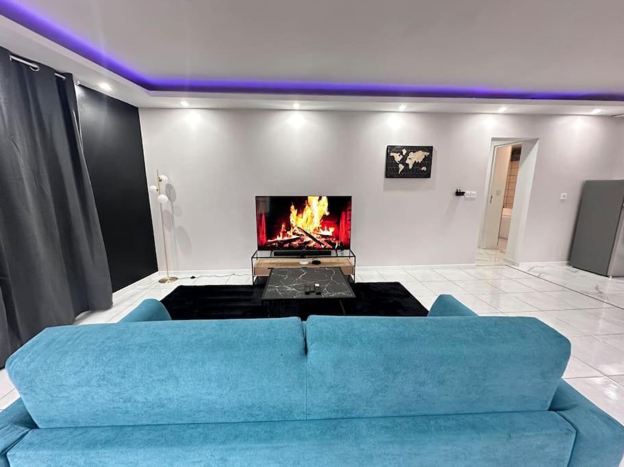 E Servagnat T3 Luxe Avec Sauna Jacuzzi Et Hammam 에페르네이 외부 사진
