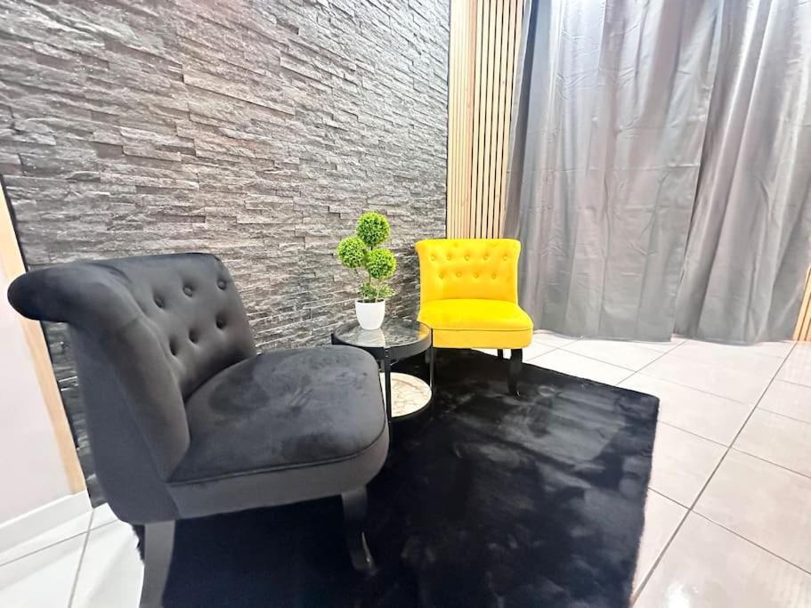 E Servagnat T3 Luxe Avec Sauna Jacuzzi Et Hammam 에페르네이 외부 사진