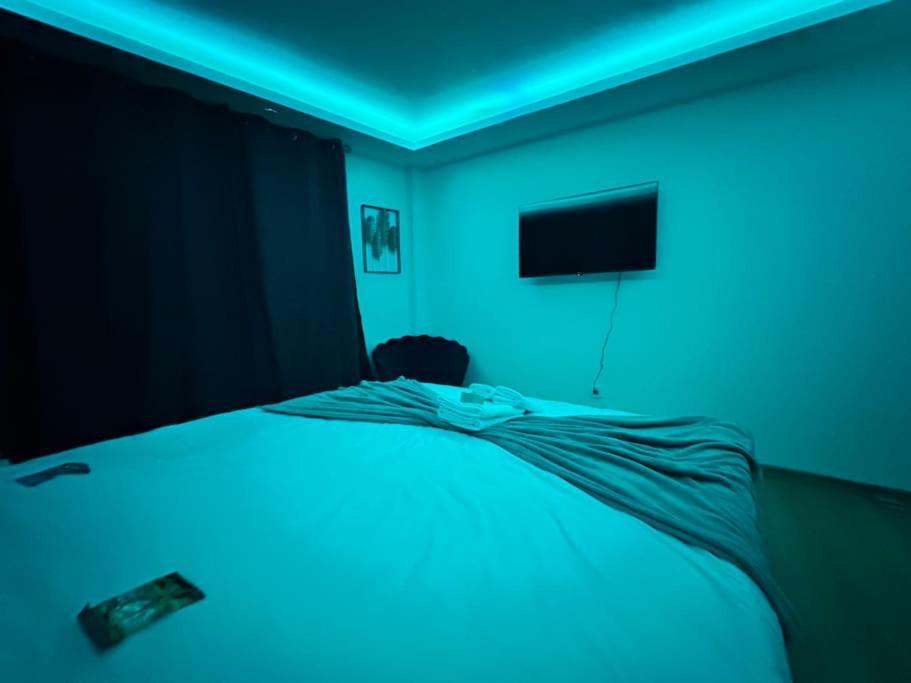 E Servagnat T3 Luxe Avec Sauna Jacuzzi Et Hammam 에페르네이 외부 사진